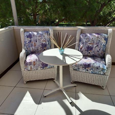 Solare Apartment Бибионе Екстериор снимка