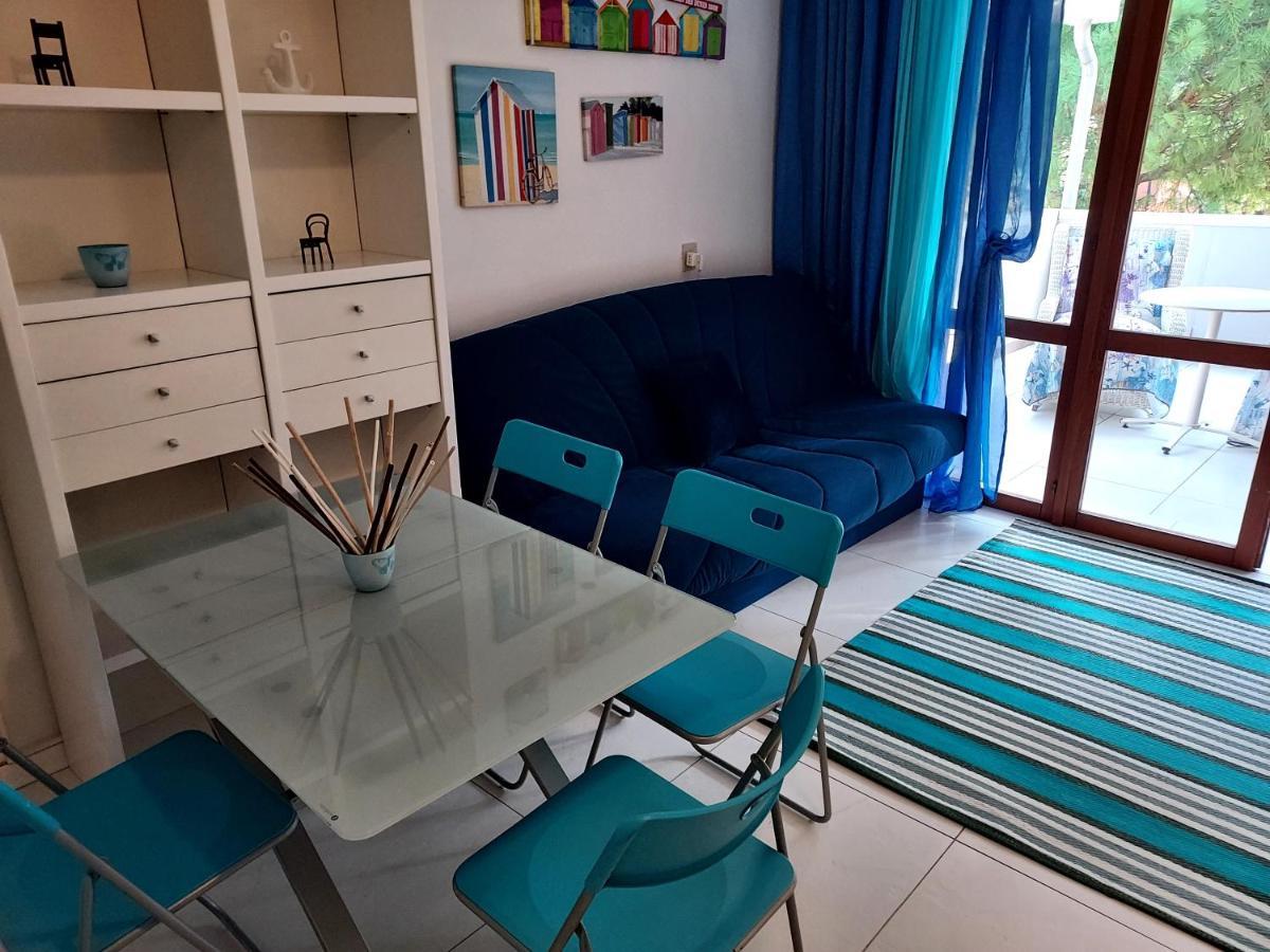 Solare Apartment Бибионе Екстериор снимка