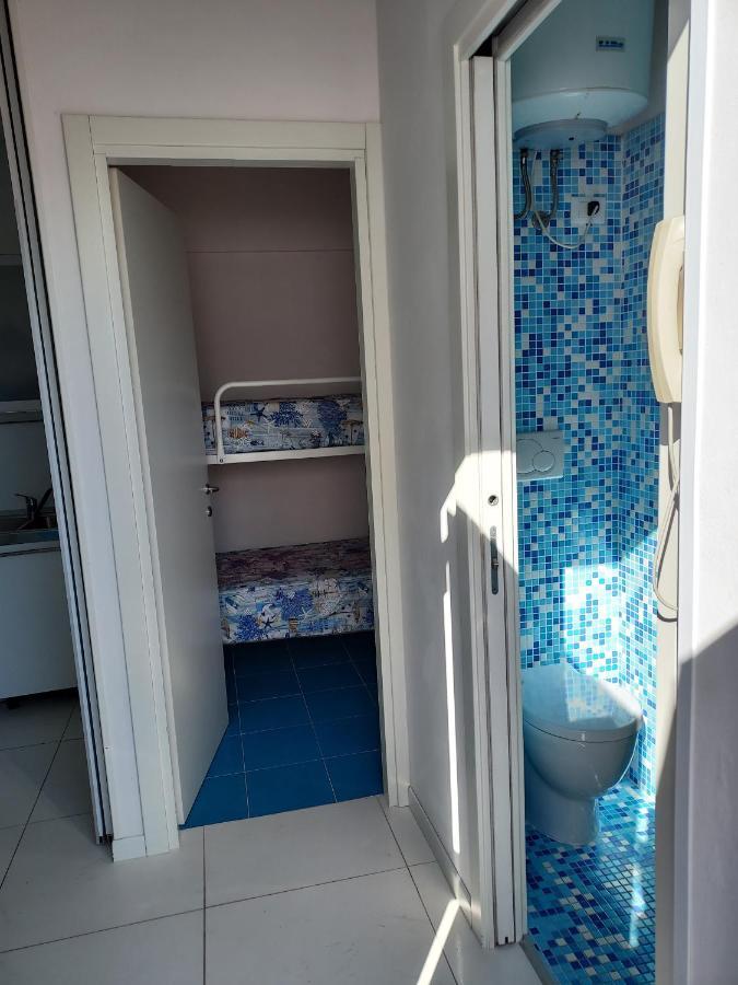 Solare Apartment Бибионе Екстериор снимка